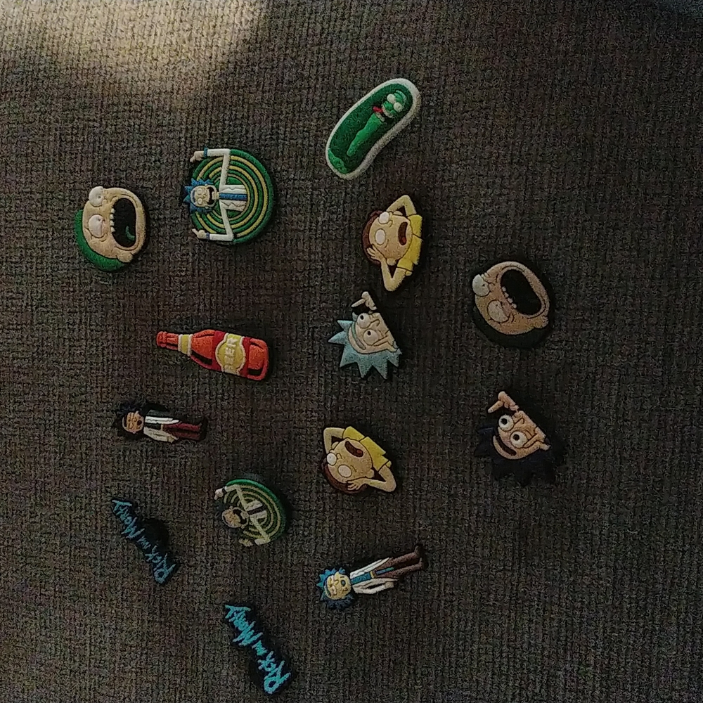 RICK AND MORTY CROC CHARMS🔉🔊🔉🔉ALERT 3 FOR$6